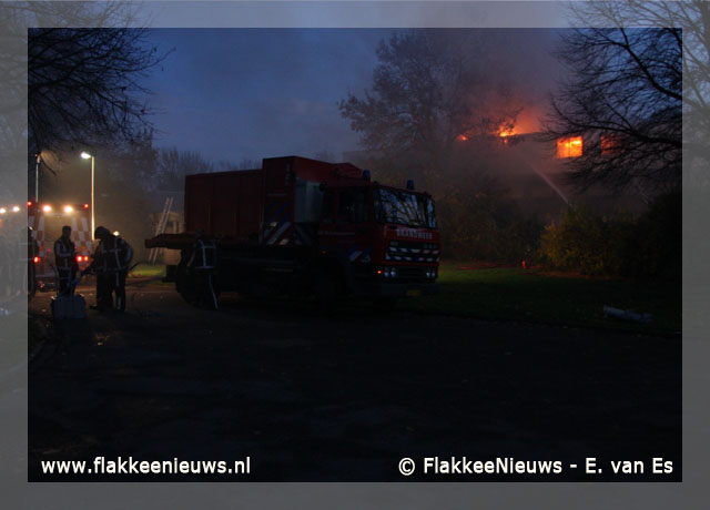 Foto behorende bij Wederom grote brand op Hernesseroord