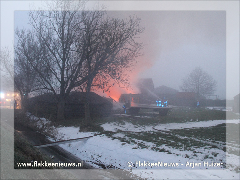 Foto behorende bij Uitslaande brand verwoest authentieke boerderij