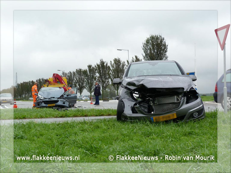 Foto behorende bij Ongeval N215 nabij Sommelsdijk