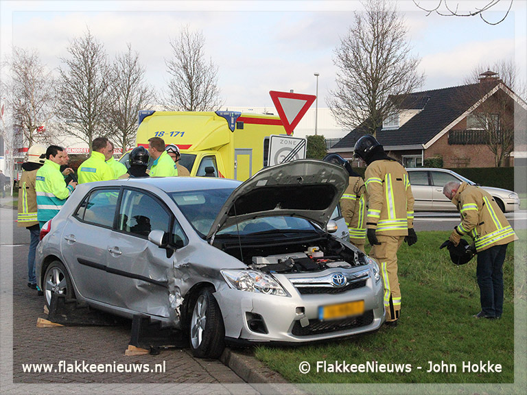 Foto behorende bij Ongeval op Stationsweg Oude-Tonge