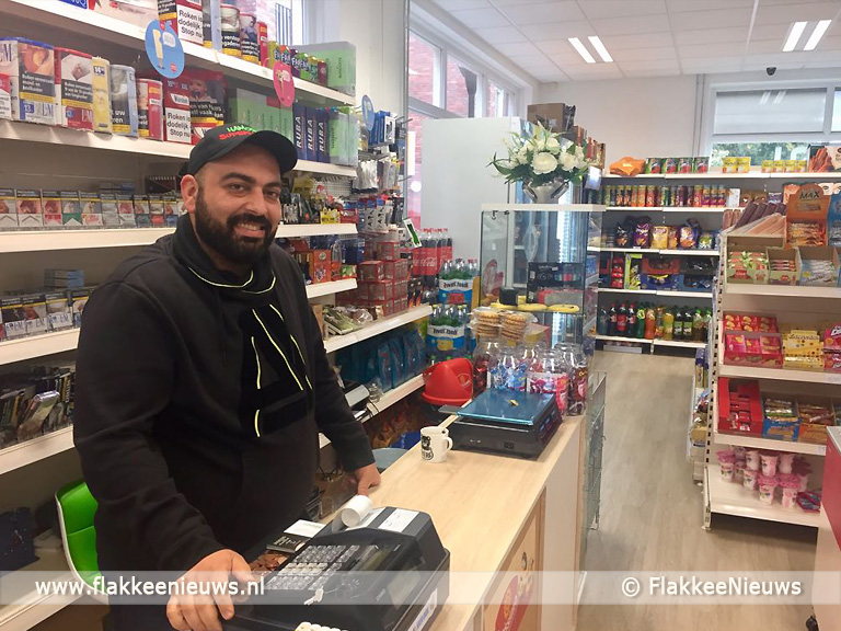 Foto behorende bij Eerste Arabische winkel van Flakkee tot laat open