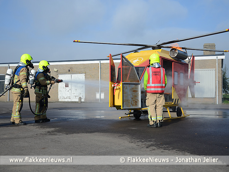 Foto behorende bij Brandweer Nieuwe-Tonge eerste bij eilandelijke brandweerwedstrijd