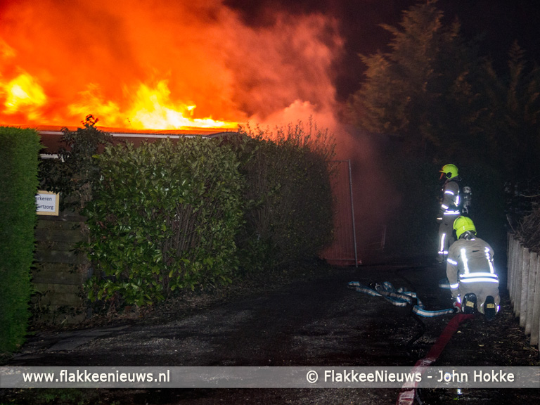Foto behorende bij Chalet in brand bij Fort Prins Frederik