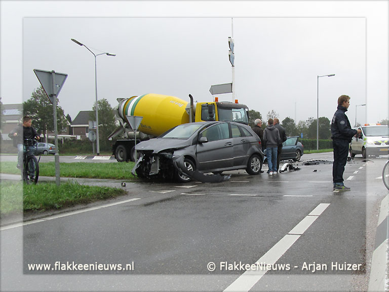 Foto behorende bij Ongeval N215 nabij Sommelsdijk