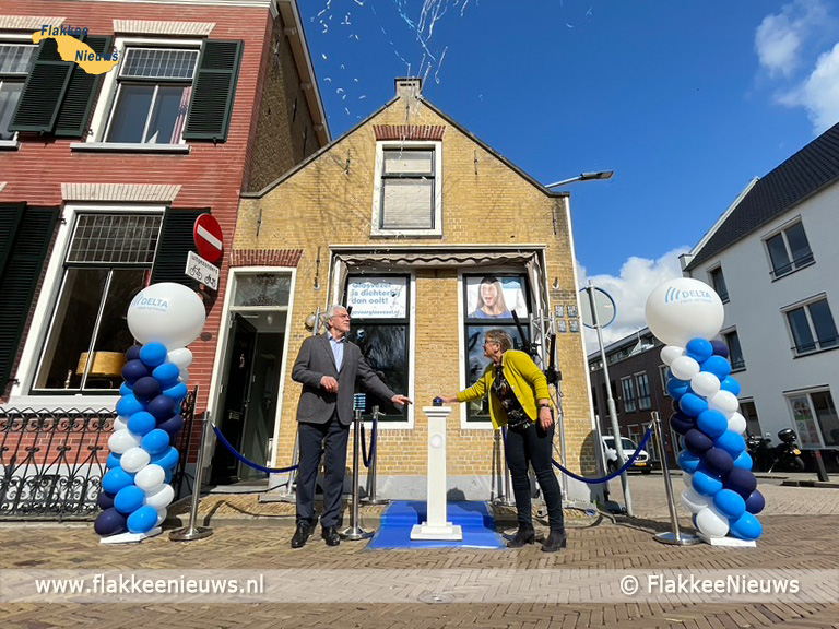 Foto behorende bij Glasvezel Informatiepunt Dirksland officieel geopend