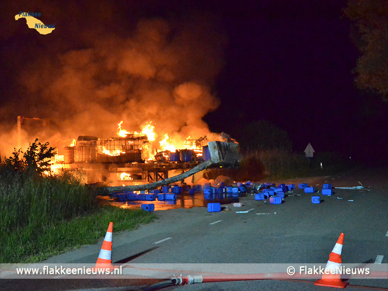 Foto behorende bij Blusrobot ingezet bij drugsafval brand Oude-Tonge
