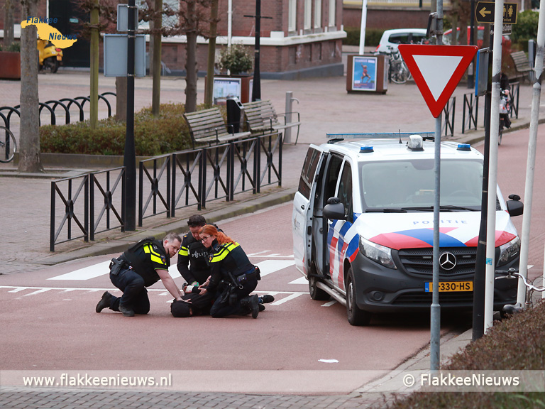 Foto behorende bij Verwarde man aangehouden die overval wilde plegen