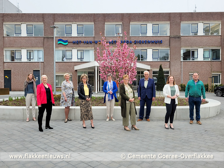 Tweede Kamerlid Joba Van Den Berg Brengt Werkbezoek Aan Ziekenhuis ...