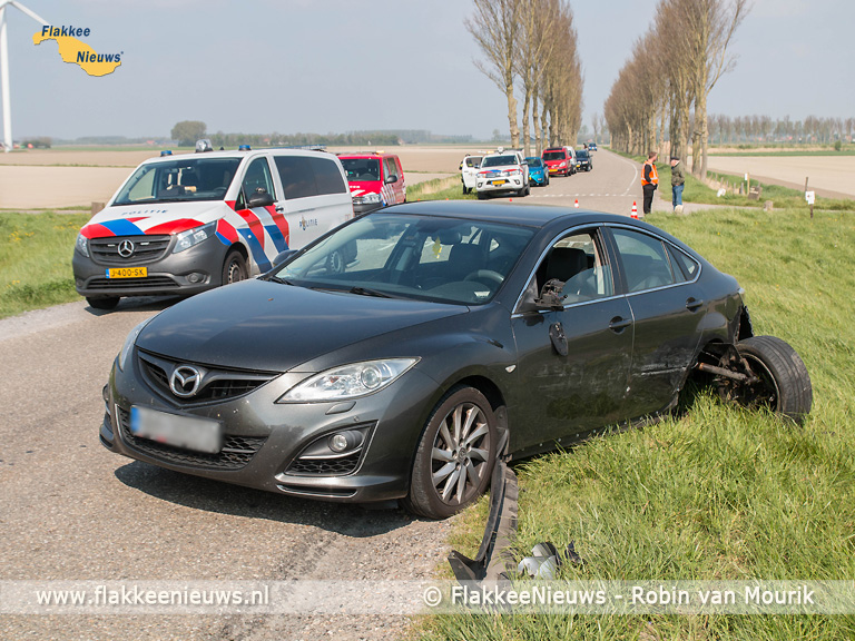 Foto behorende bij Slachtoffer gewond bij ongeval Oudelandsedijk