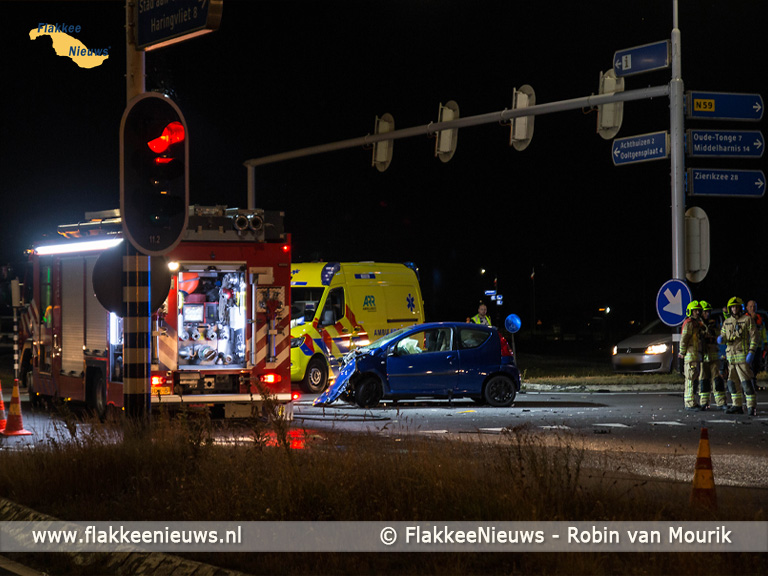 Foto behorende bij Twee zwaargewonden bij ongeval N59 Den Bommel