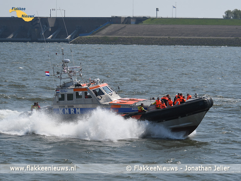 Foto behorende bij Reddingbootdag KNRM drukbezocht