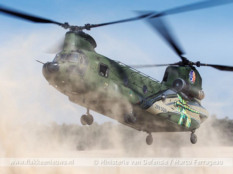 Chinook helikopter maakt buitenlandingen op Goeree-Overflakkee - FlakkeeNieuws Goeree-Overflakkee