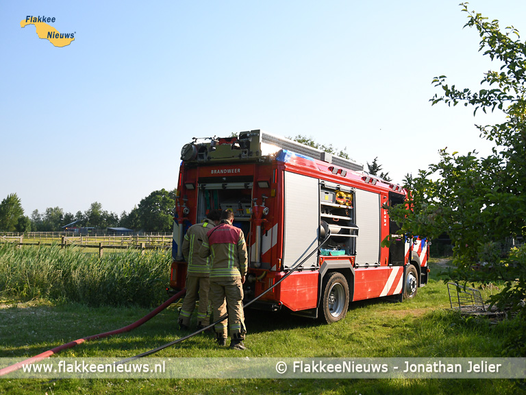 Foto behorende bij Snelle actie van brandweer beperkt bosbrand Melissant