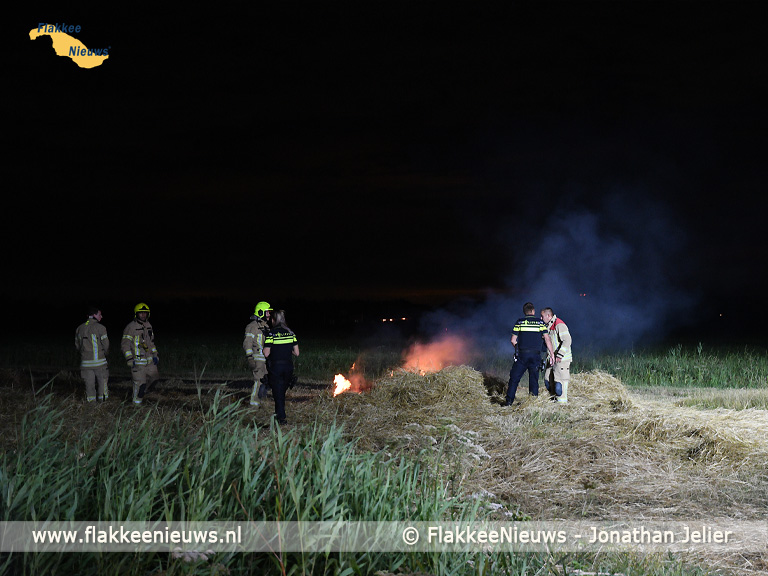 Foto behorende bij Brandweer gealarmeerd voor brand aan de Lageweg bij Dirksland