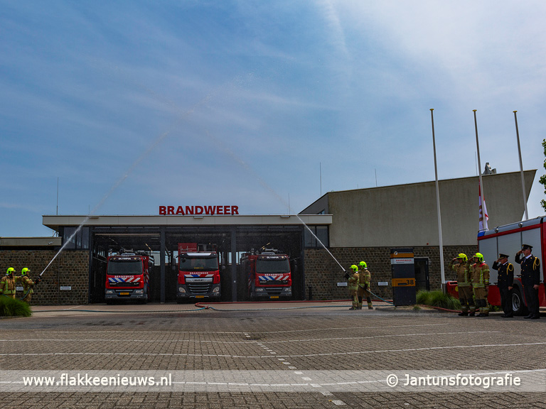 Brandweer herdenkt omgekomen collega's tijdens herdenking - FlakkeeNieuws Goeree-Overflakkee