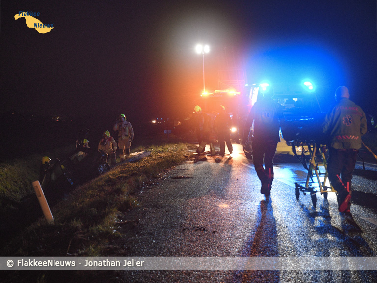 Foto behorende bij Ongeval met gewonden op N215 tussen Middelharnis en Nieuwe-Tonge