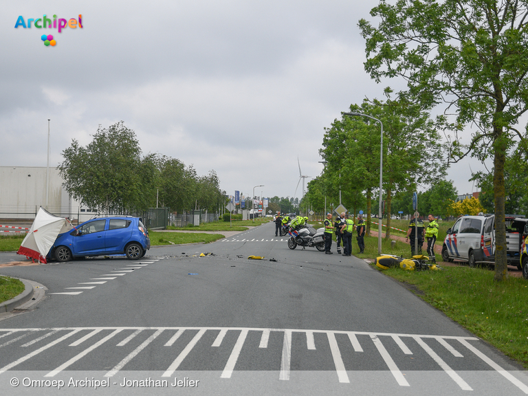 Foto behorende bij Motorrijder overleden in Middelharnis na ongeval
