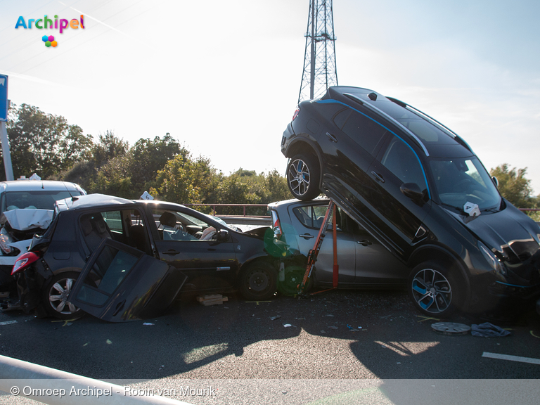 Foto behorende bij Haringvlietbrug afgesloten wegens ongeval