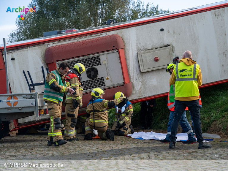 Foto behorende bij Grote brandweerwedstrijd met vele gewonden in Dirksland