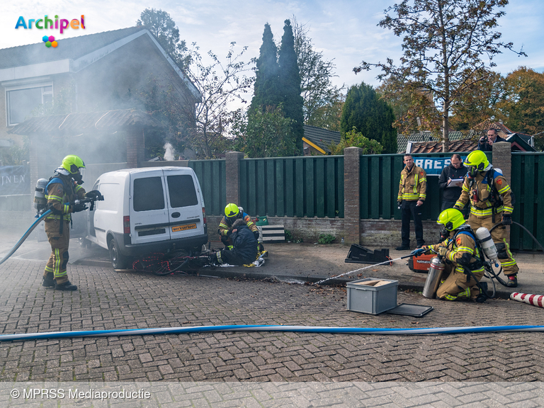 Foto behorende bij Brandweer Ooltgensplaat eerste bij eilandelijke brandweerwedstrijd 