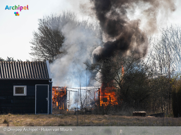 Foto behorende bij Brand in schuurtje aan de Molenlaan in Sommelsdijk