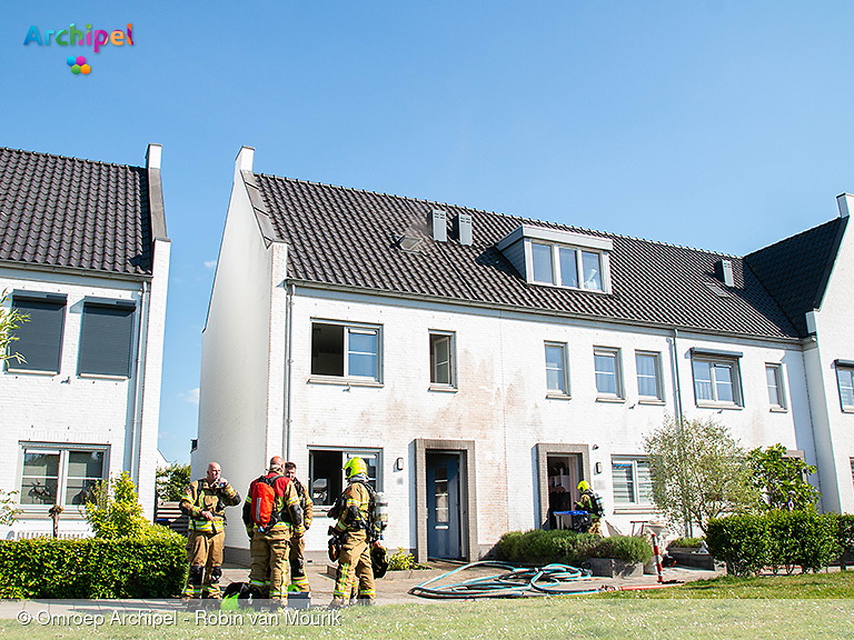 Foto behorende bij Woning onbewoonbaar na brand