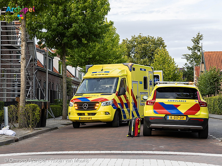 Foto behorende bij Fietser gewond na aanrijding met bezorgbusje