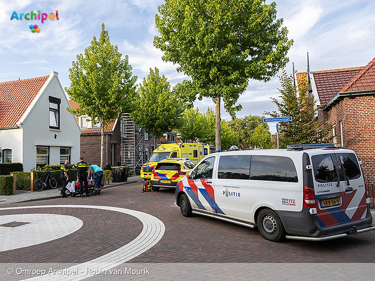 Foto behorende bij Fietser gewond na aanrijding met bezorgbusje