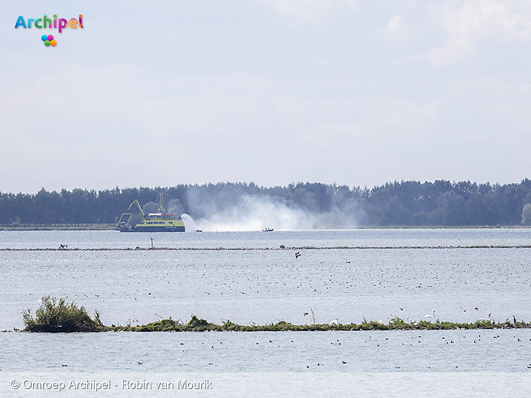 Foto behorende bij Brandweer rukt uit voor scheepsbrand op de Krammer