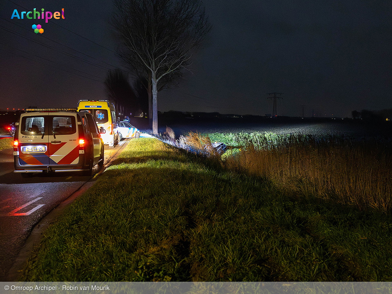 Foto behorende bij Automobilist belandt in sloot en blaast positieve alcoholtest