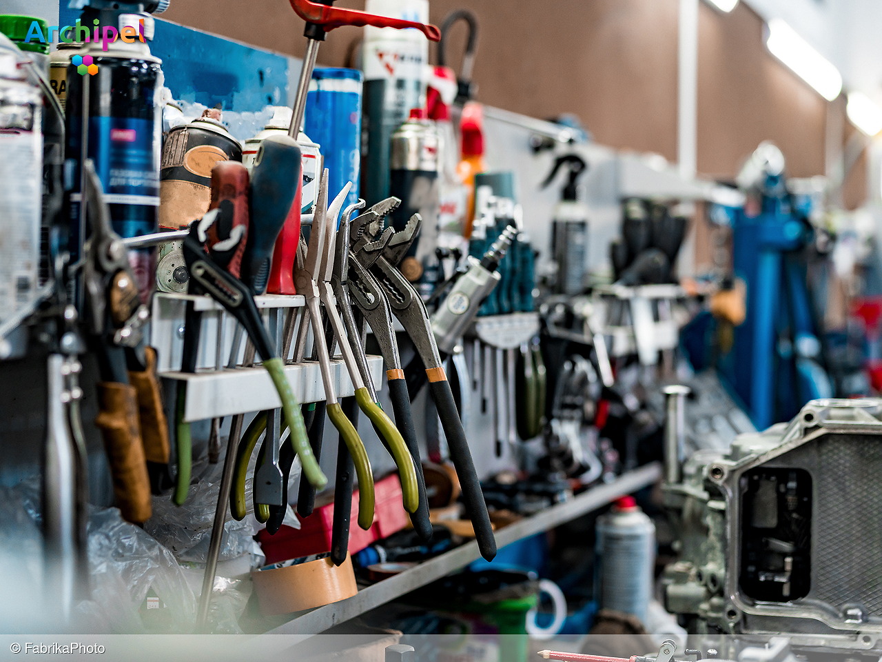Vrijwilligers staan klaar met nieuwe materialen dankzij Windfonds - FlakkeeNieuws Goeree-Overflakkee