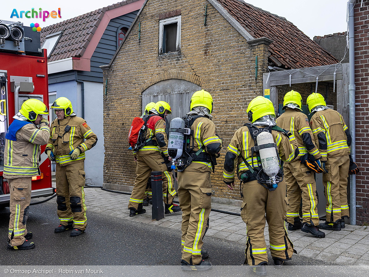 Foto behorende bij Brandweer ingezet bij woning vol rook in Herkingen
