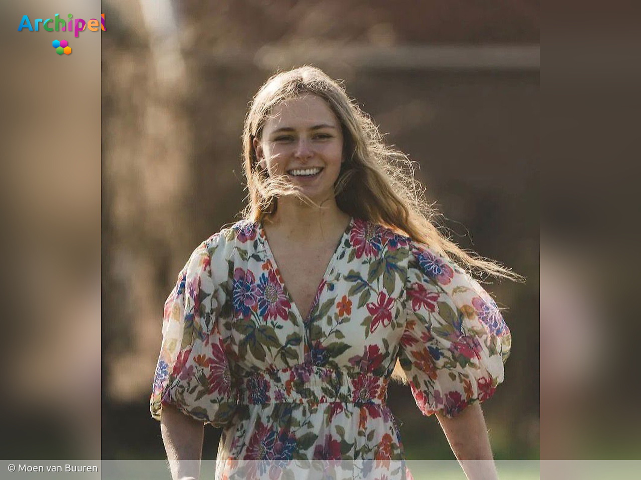 Moen (18) start crowdfunding voor psychosociale hulphond - FlakkeeNieuws Goeree-Overflakkee