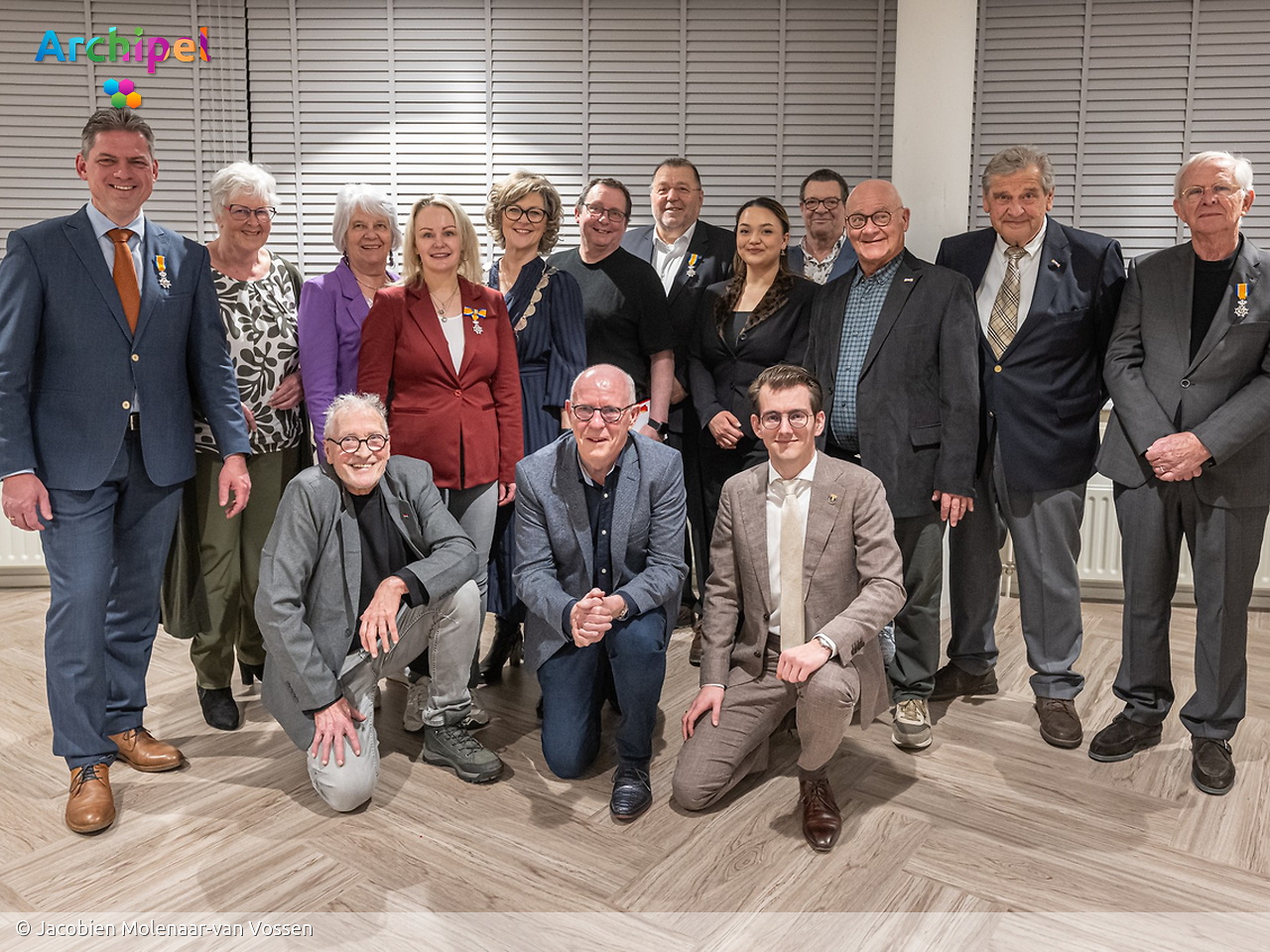 Gemeente zwaait vijftien raadsleden uit na raadsperiode - FlakkeeNieuws Goeree-Overflakkee