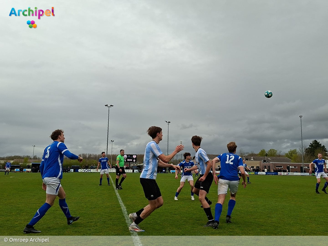 DVV'09 houdt titelstrijd in eigen hand na overtuigende zege op VCK - Sport Goeree-Overflakkee