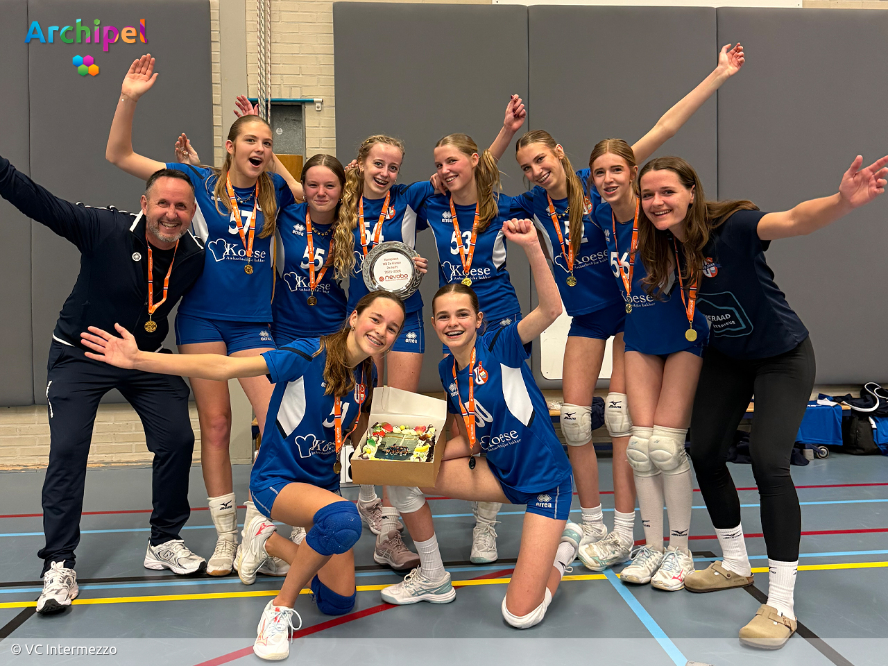 Meisjes B1 VC Intermezzo kampioen - Sport Goeree-Overflakkee