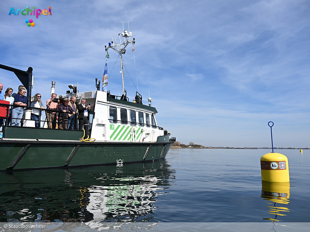 Nieuwe afmeerboeien en toiletten op eilanden Grevelingenmeer - FlakkeeNieuws Goeree-Overflakkee