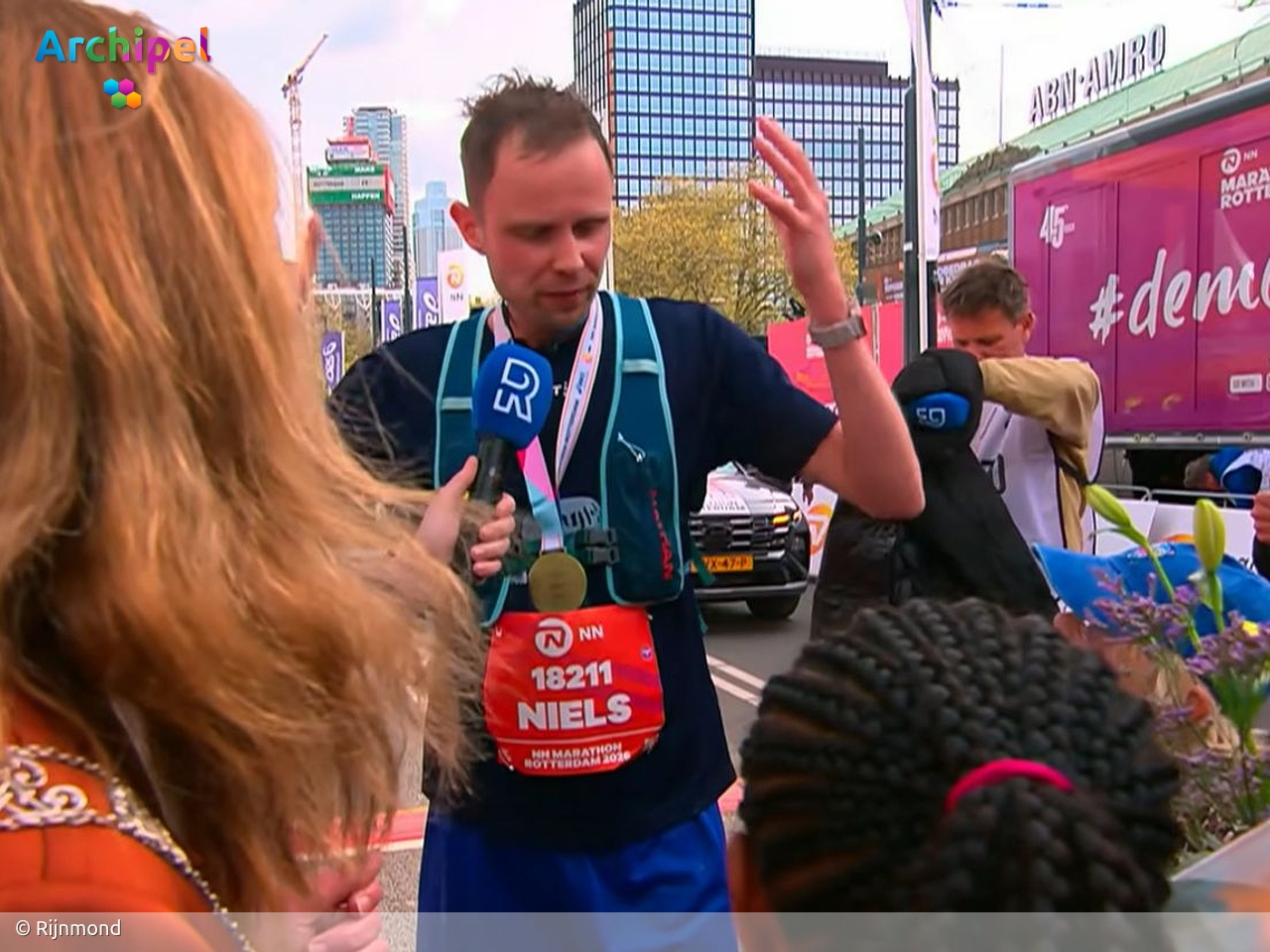 Van ziektebed tot Coolsingel: Niels Kamerling voltooit marathon Rotterdam - Sport Goeree-Overflakkee