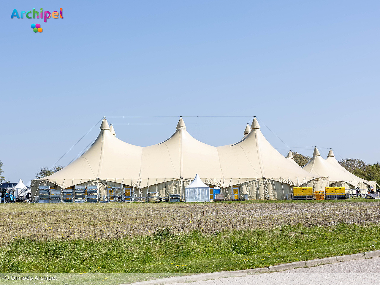 Bezoekers boos om nieuwe huisregels Oranjepop: 'Vrijheid is weg' - FlakkeeNieuws Goeree-Overflakkee