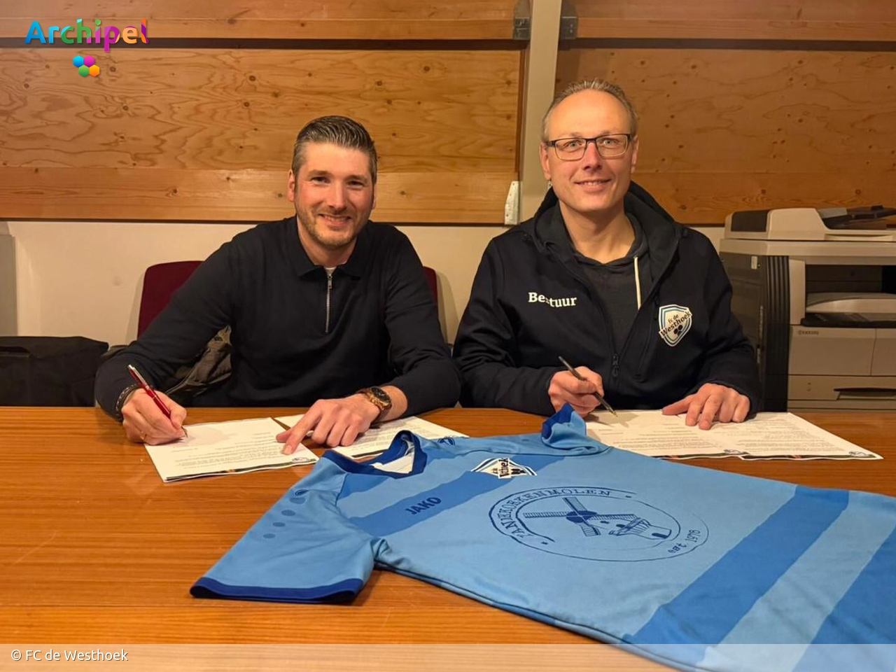 Nieuwe hoofdtrainer FC De Westhoek: 'We willen sowieso handhaven' - Sport Goeree-Overflakkee