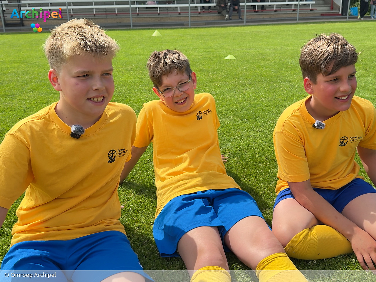 Spannende finales schoolvoetbal gespeeld op Goeree-Overflakkee - FlakkeeNieuws Goeree-Overflakkee