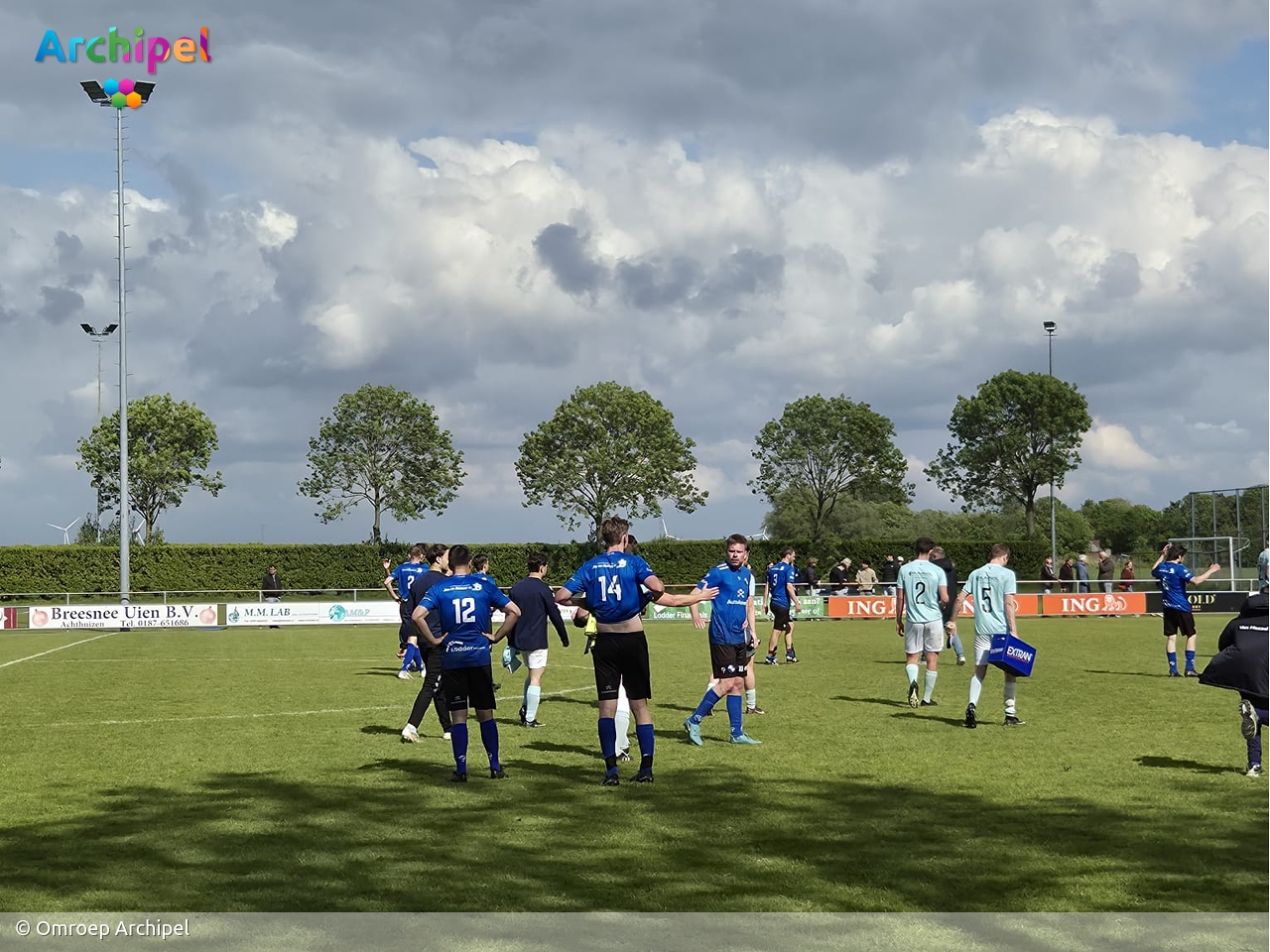 Den Bommel laat cruciale kans op lijfsbehoud liggen tegen Zinkwegse Boys - Sport Goeree-Overflakkee