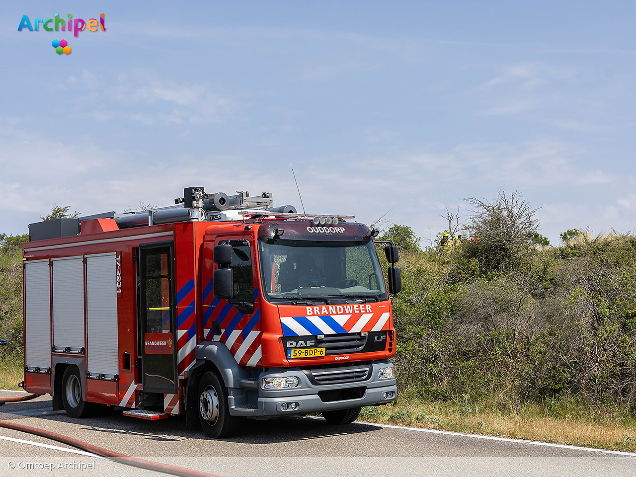 Foto behorende bij Snelle inzet voorkomt uitbreiding natuurbrand in Ouddorp