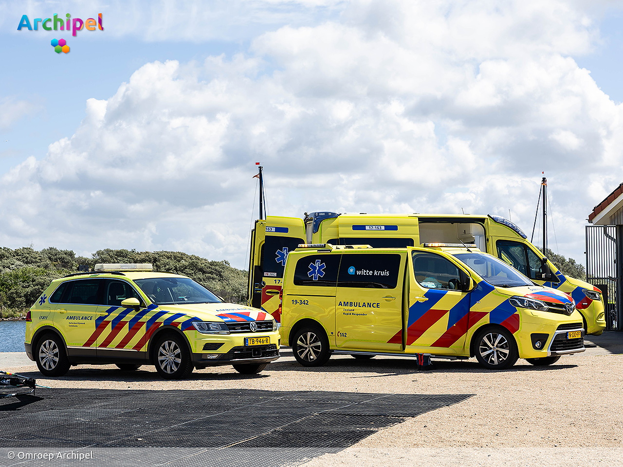 Foto behorende bij Surfer buiten bewustzijn aangetroffen en overleden
