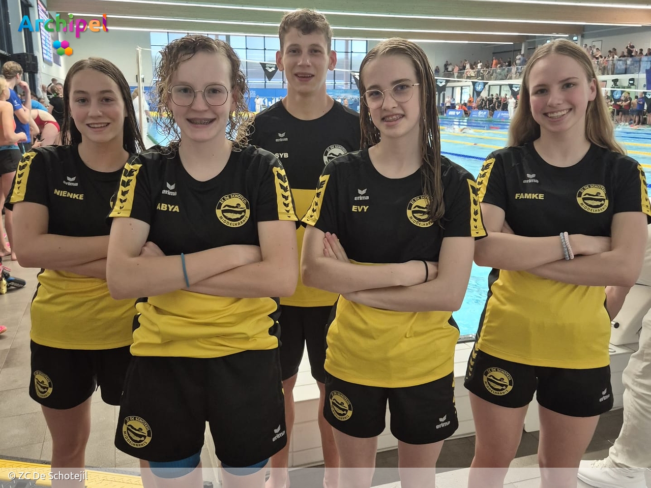 Estafetteploeg De Schotejil zwemt naar achtste plaats op NK junioren - Sport Goeree-Overflakkee