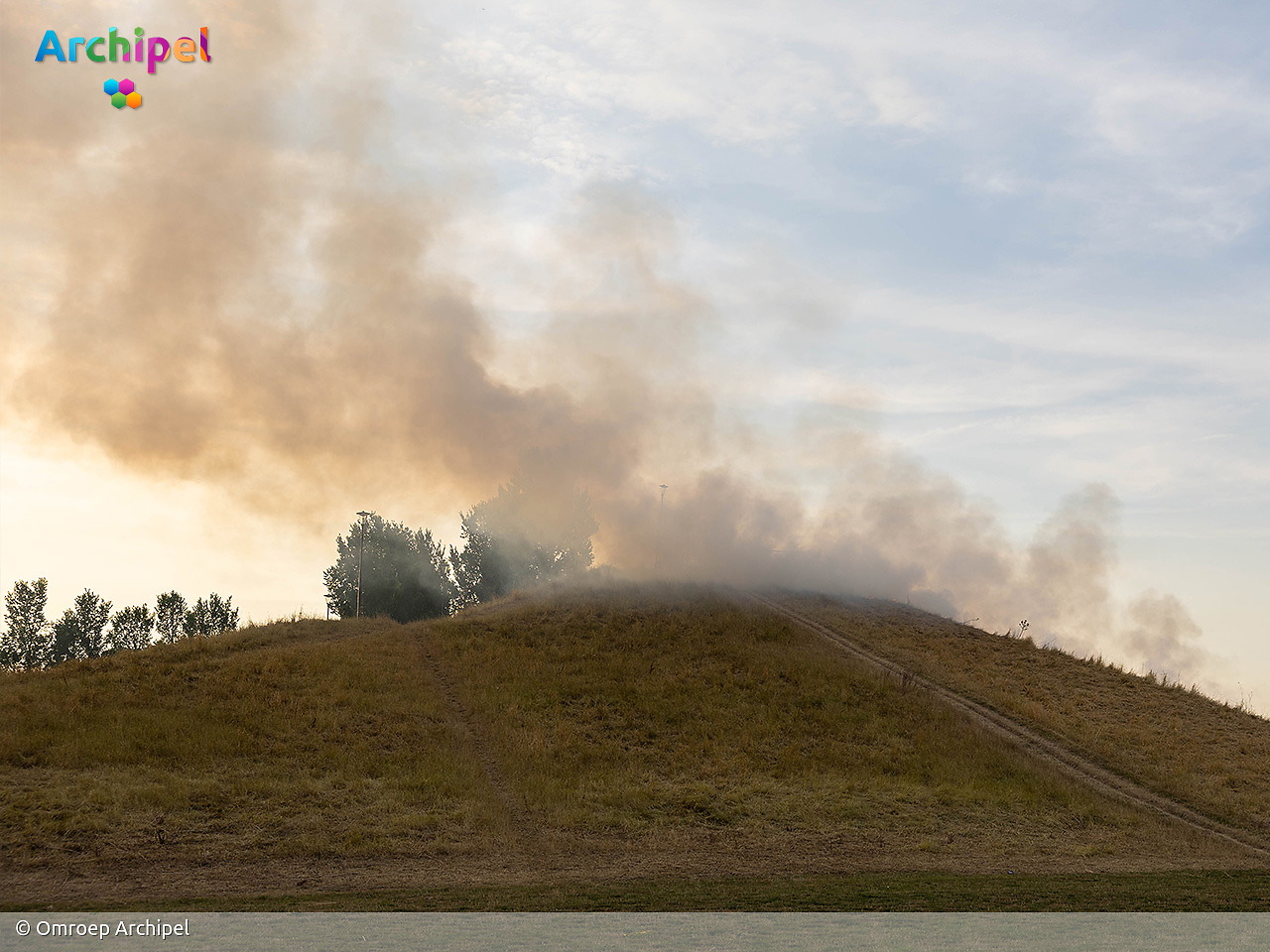 Foto behorende bij Brand op berg in Vliedpark Sommelsdijk