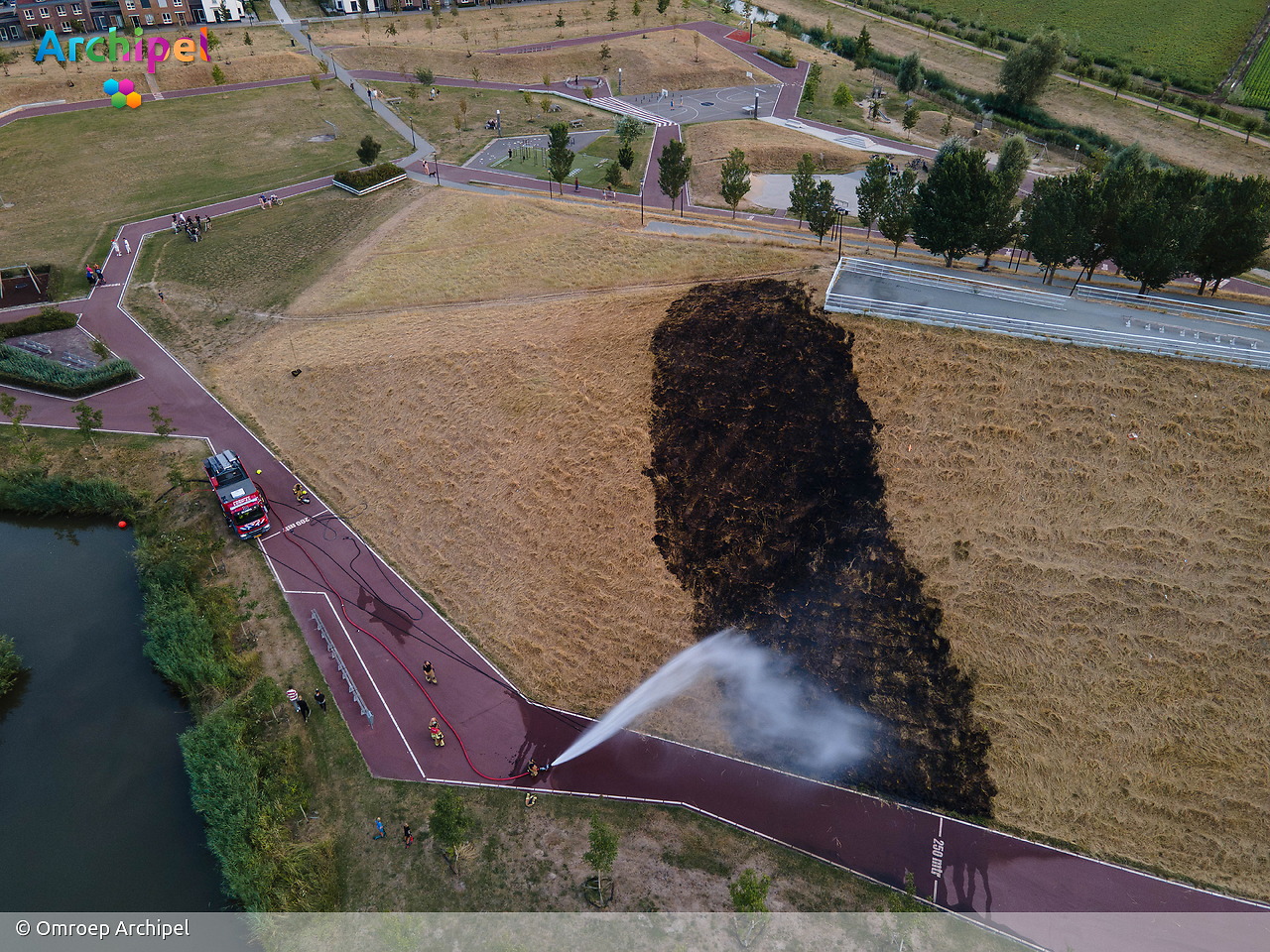 Foto behorende bij Brand op berg in Vliedpark Sommelsdijk