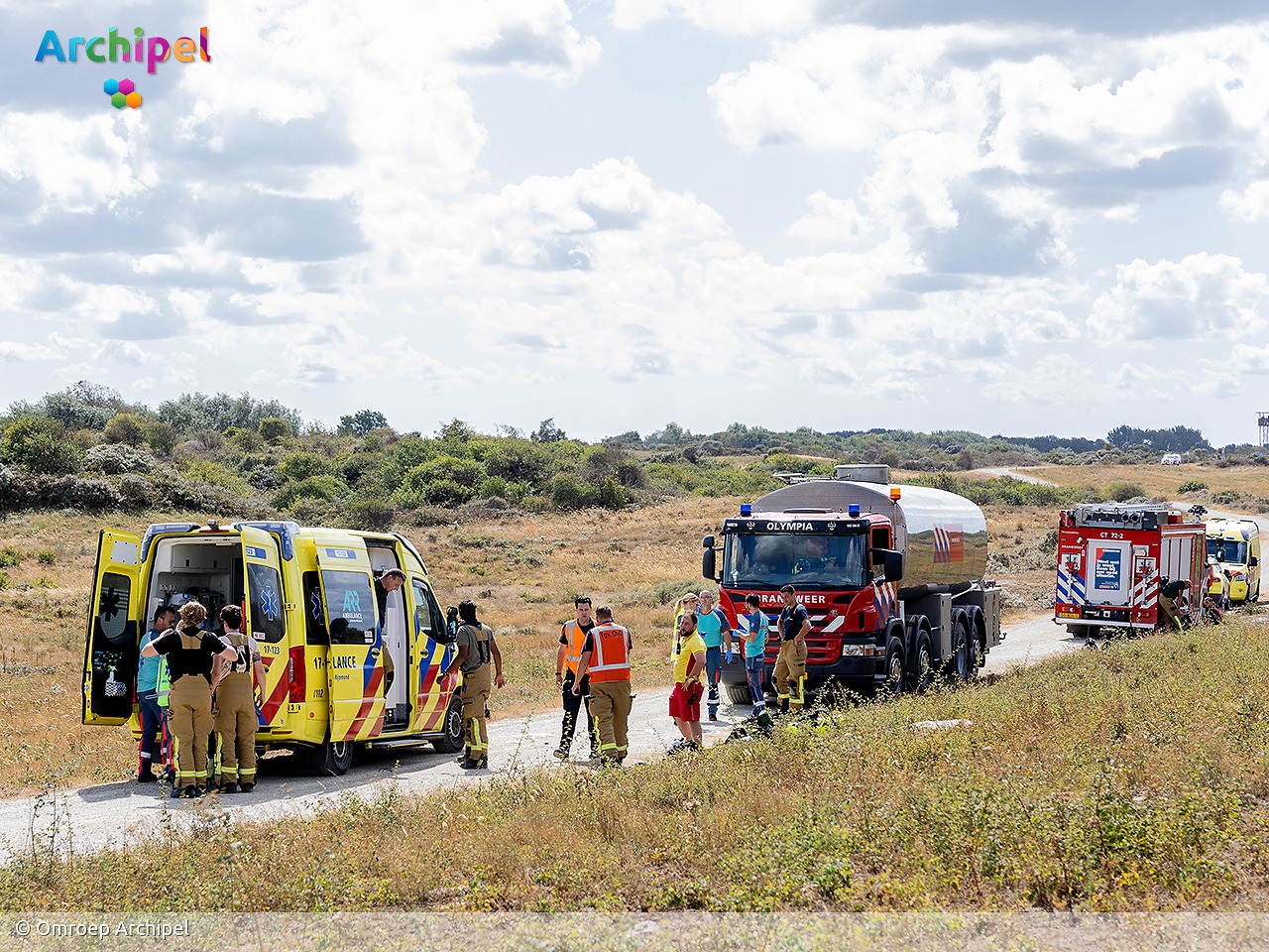 Foto behorende bij Natuurbrand in duingebied Ouddorp na grootschalige inzet onder controle