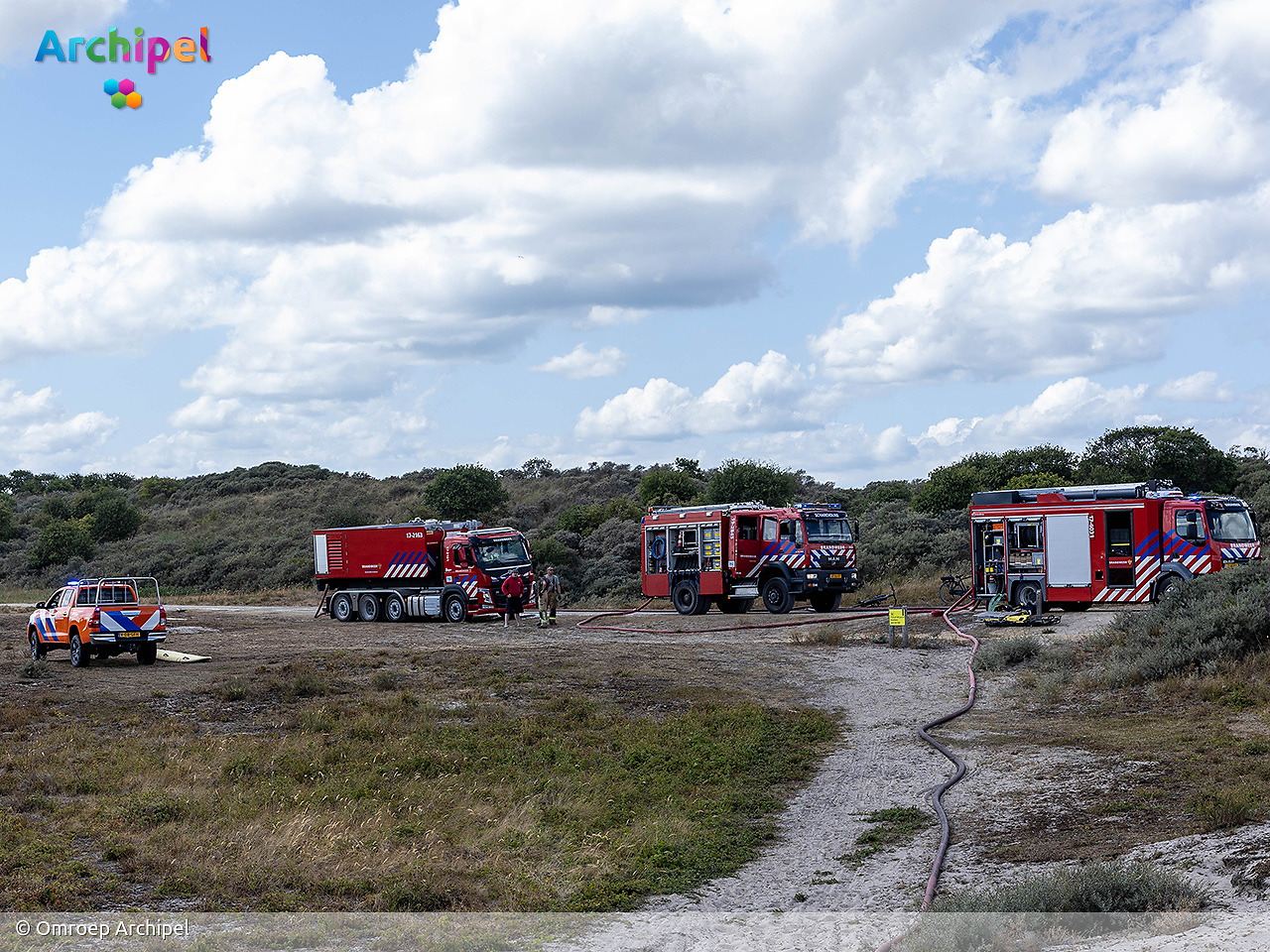 Foto behorende bij Natuurbrand in duingebied Ouddorp na grootschalige inzet onder controle
