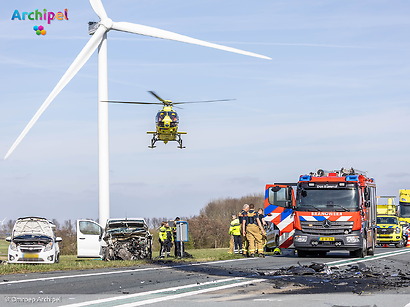 Ernstig ongeval op N59 richting Zeeland: weg volledig afgesloten
